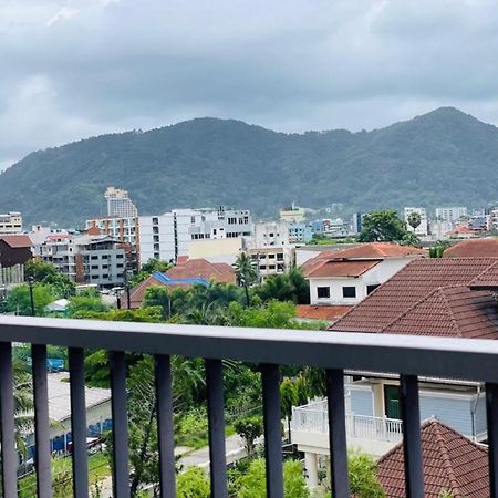 Coco Boutique Hotel Patong Esterno foto