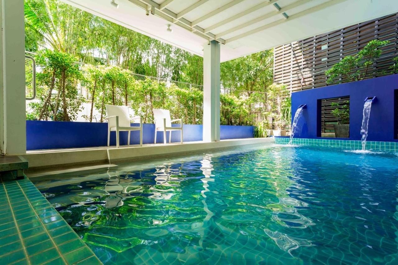 Coco Boutique Hotel Patong Esterno foto