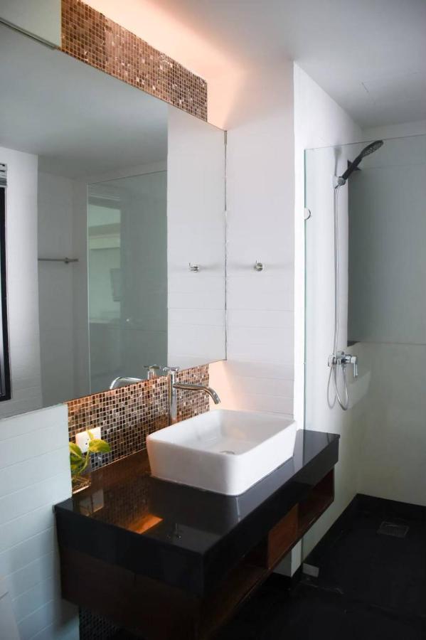 Coco Boutique Hotel Patong Esterno foto