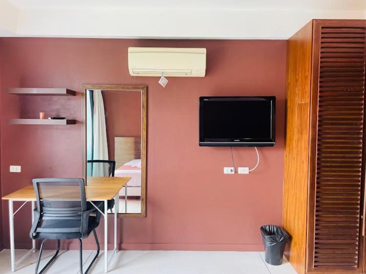 Coco Boutique Hotel Patong Esterno foto