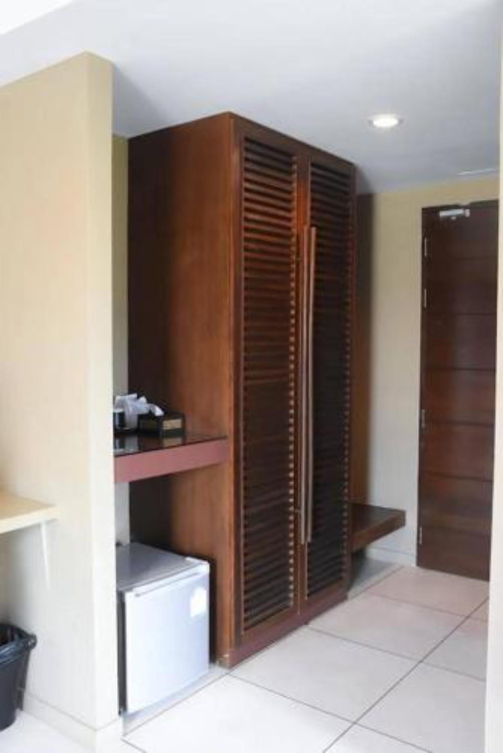 Coco Boutique Hotel Patong Esterno foto